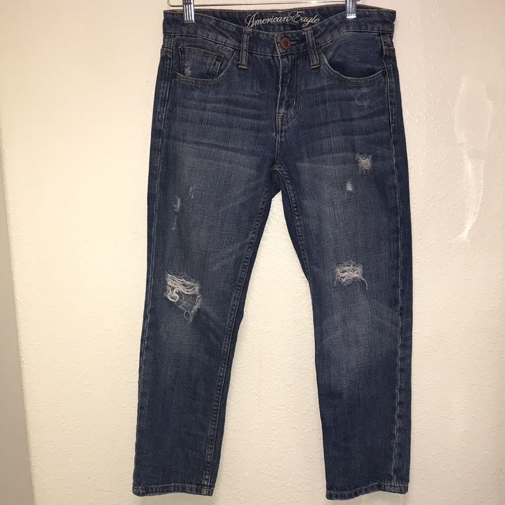 American Eagle Women’s Size 2 Regular Distressed Comfy Denim Jeans 30 Waist